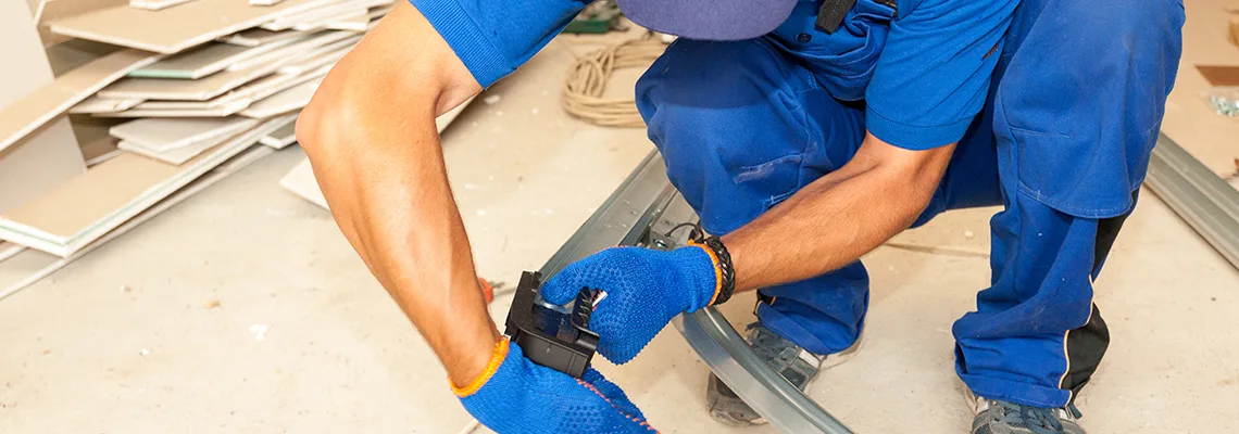 Fix Vinyl Garage Door Loud Noise in Boca Raton, FL