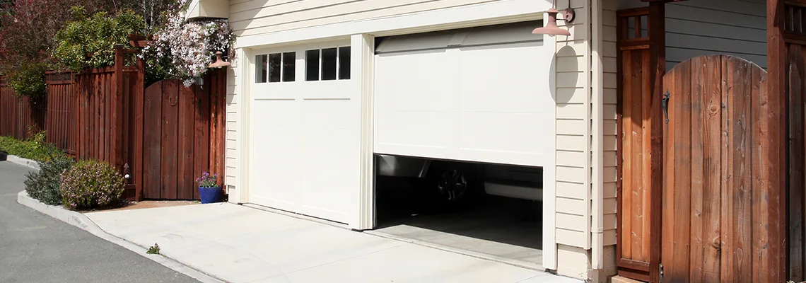 Garage Door Chain Won't Move in Boca Raton, Florida
